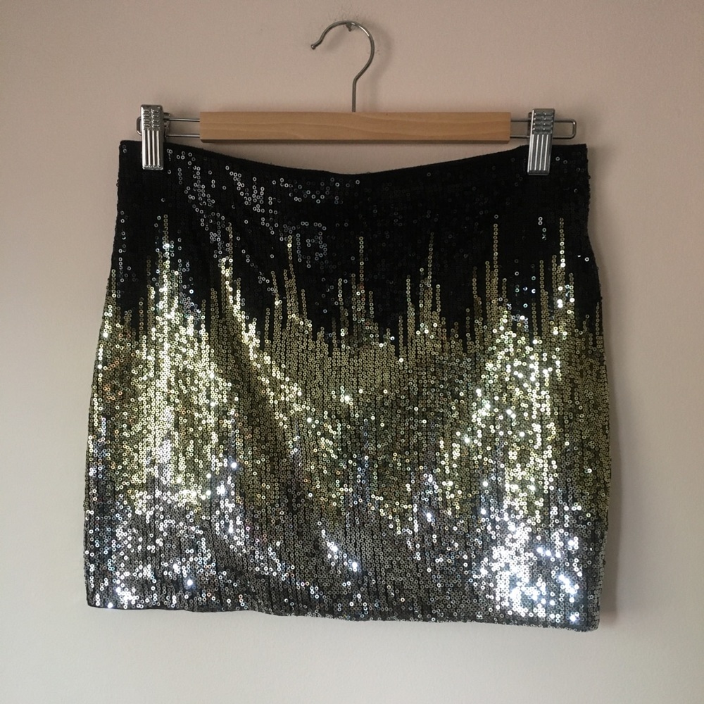 H&M sequin skirt
